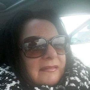 Meet your Posher, Genevieve